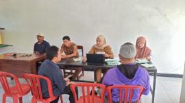 Pembayaran Pajak PBB P-2 di Pacungan Juga Berjalan Lancar, Ketua Bamuskal Dampingi Tim Kapanewon